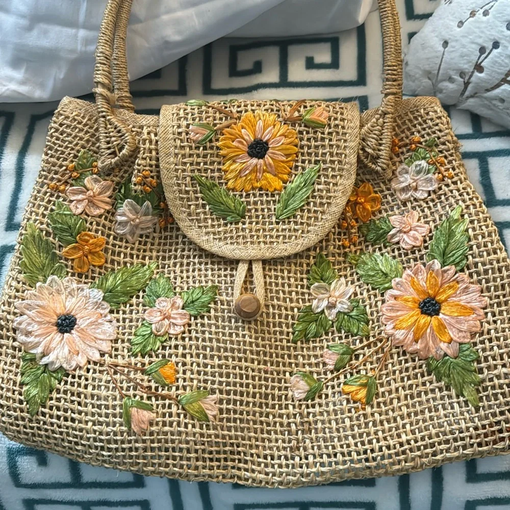 Vintage Embroidered Raffia Handbag - Picture 1 of 5